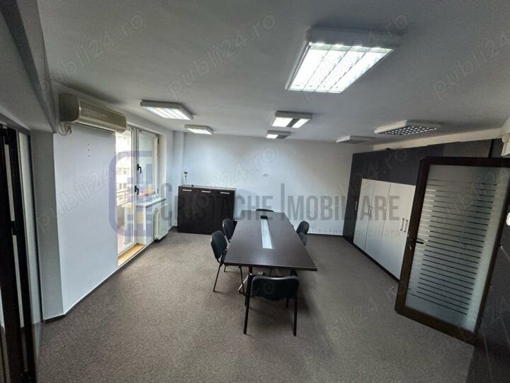Natiunile Unite, birouri 4 camere, circular, complet mobilat,
